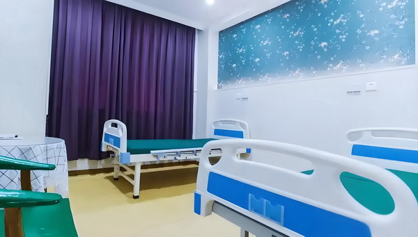 网上入户积分_这版超人如何应对特朗普的时代 撞上城际快车一辆野猪